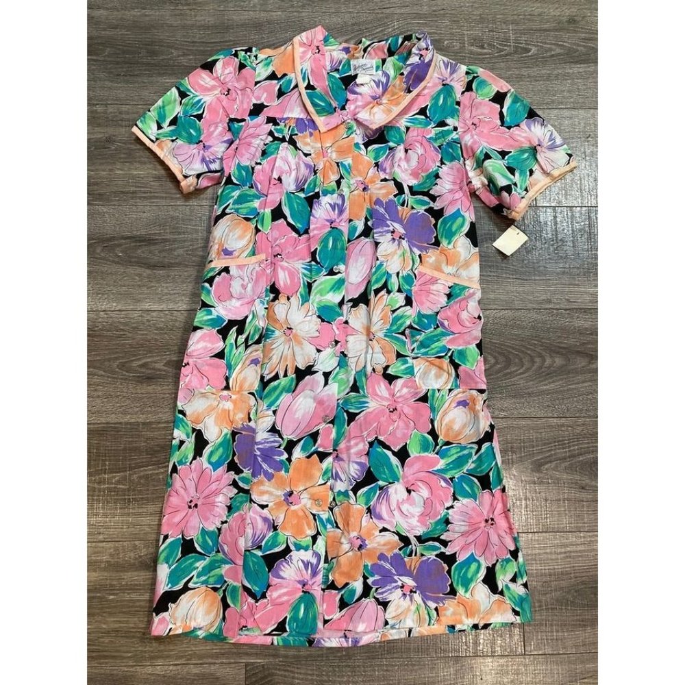NOS Vintage Fashion Trends Tropical Floral Mumu Housecoat Duster Robe Nightgown